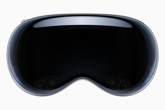 Apple’s Vision Pro Adoption Has Stalled